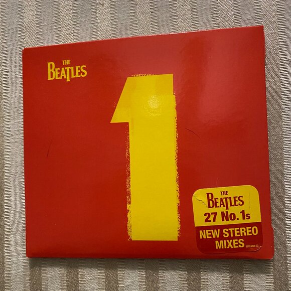 BEATLES CD 27 NUMBER ONE HITS NEW STEREO MIXES - Picture 1 of 6